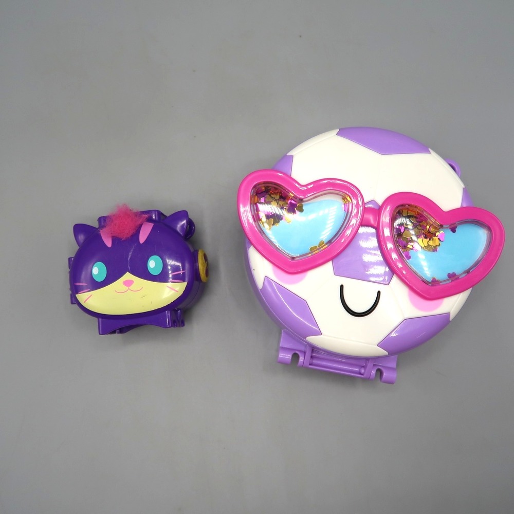 2021 Polly Pocket Soccer Squad Sports & Cat Mini Polly Pocket Figure 3Dolls wCat